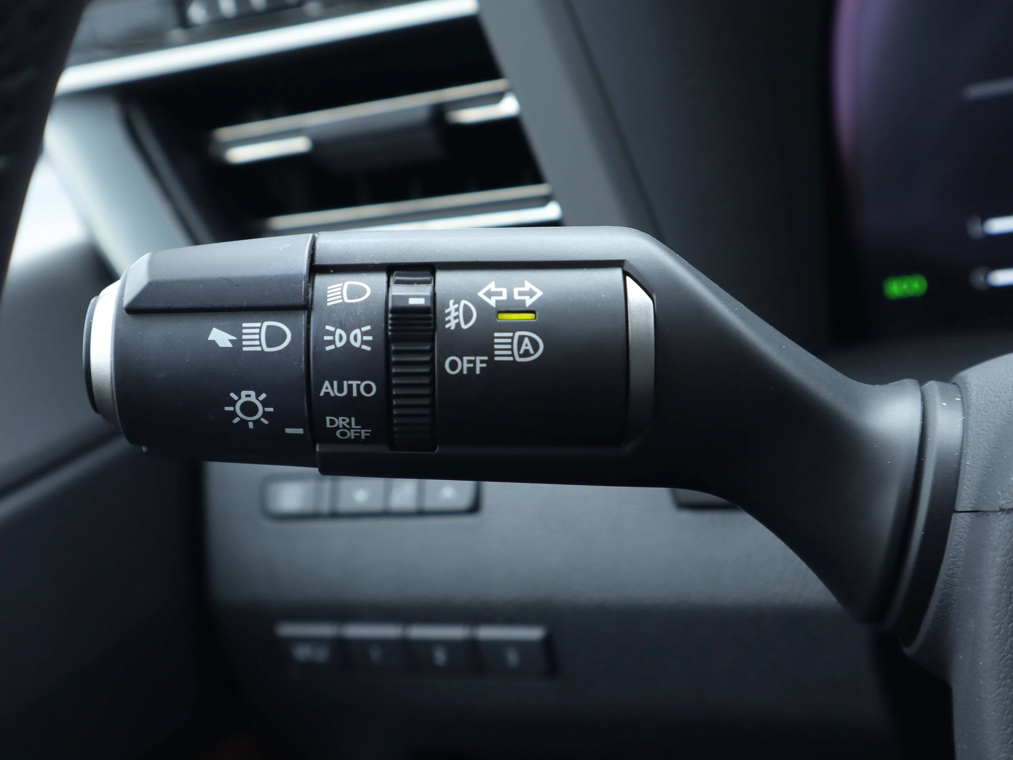 Used 2025 Lexus GX 550 GX 550 Premium+ w/ Accessory Package (Z1) image 19