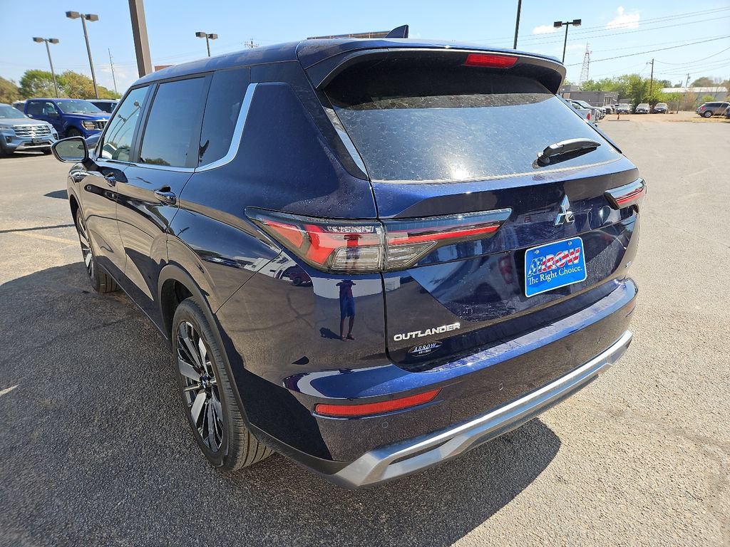 New 2026 Mitsubishi Outlander SE AWD/4WD image 9