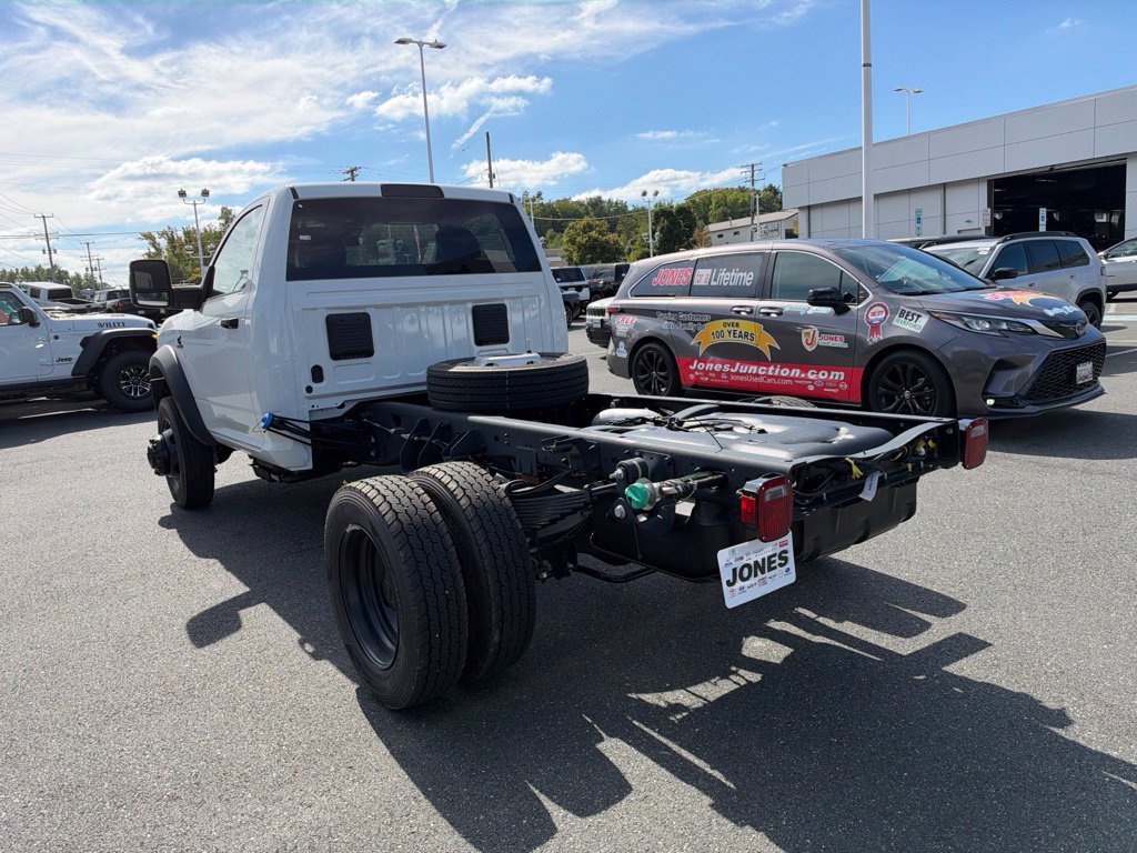 New 2026 RAM 5500 Tradesman AWD/4WD image 7