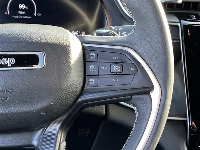 Used 2024 Jeep Grand Cherokee L Laredo w/ Luxury Tech Group I image 31