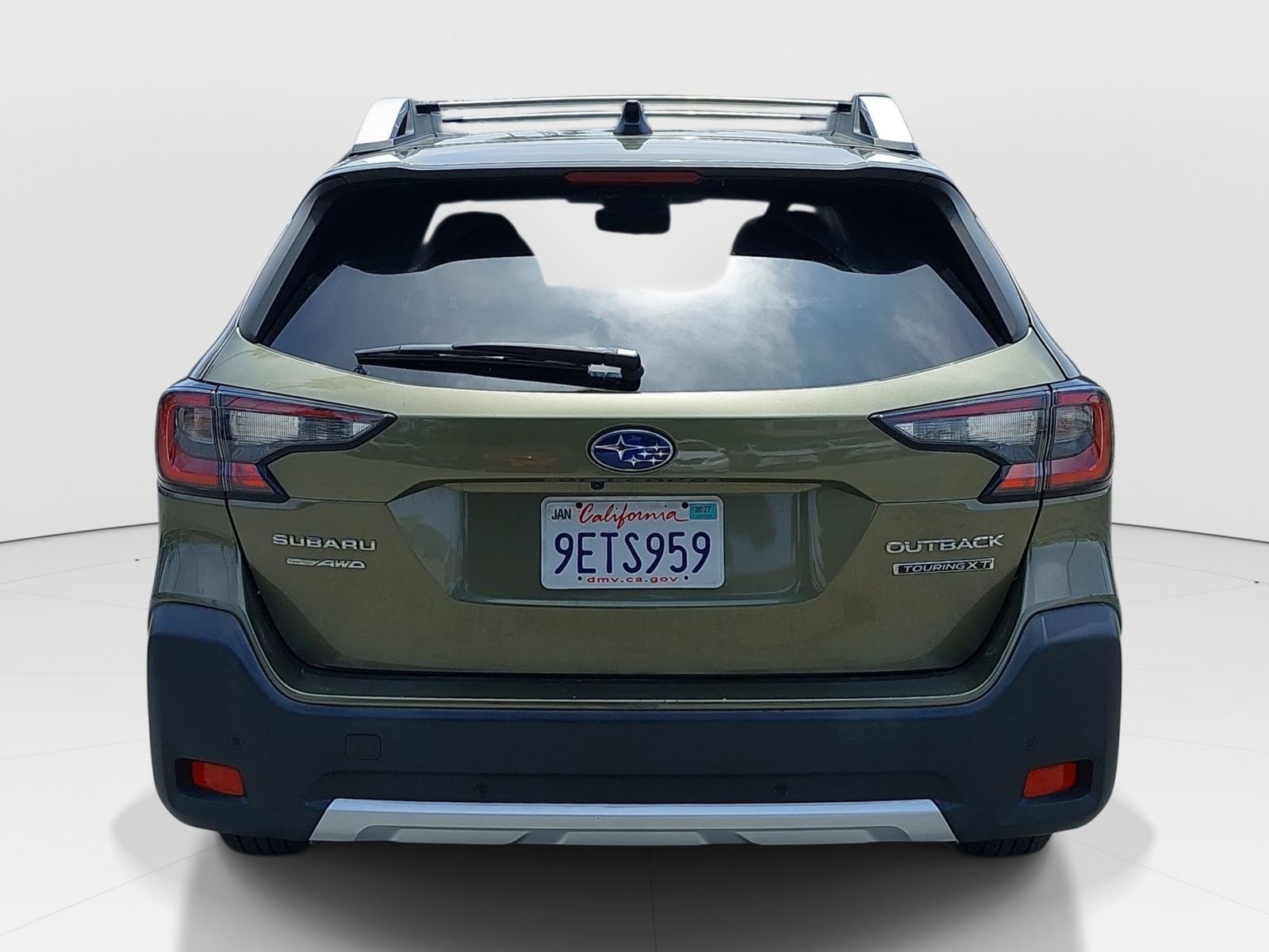 Certified 2023 Subaru Outback Touring XT AWD/4WD image 6