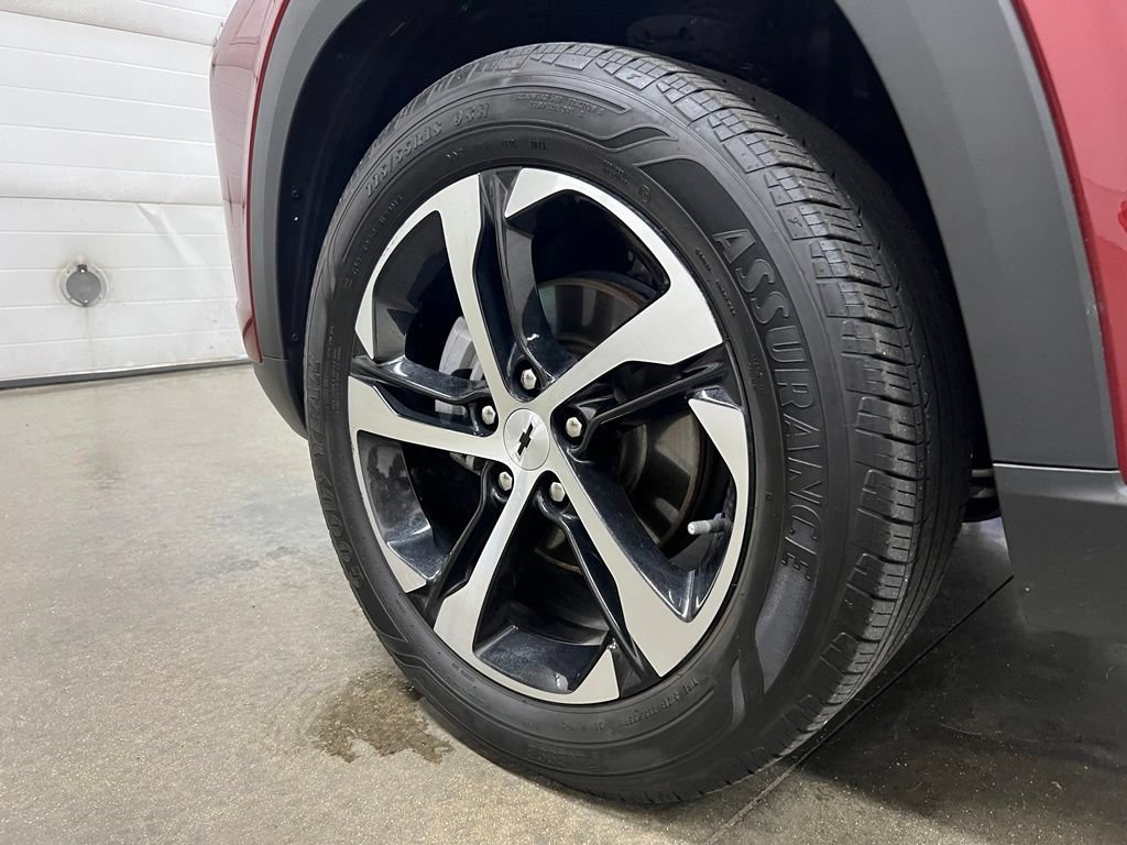 Certified 2024 Chevrolet Trax RS w/ Driver Confidence Package FWD image 13