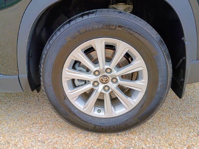 Used 2024 Toyota Grand Highlander FWD image 19