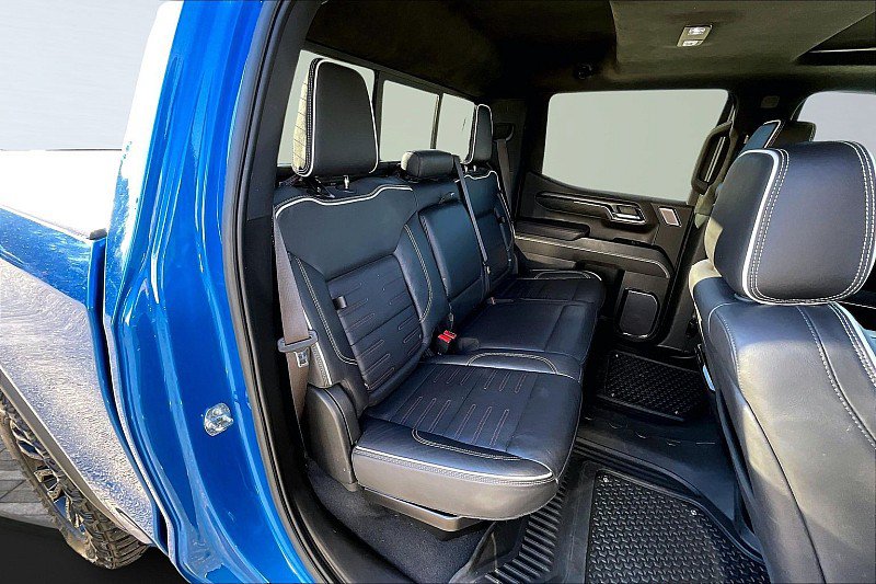 Used 2023 GMC Sierra 1500 AT4X AWD/4WD image 34