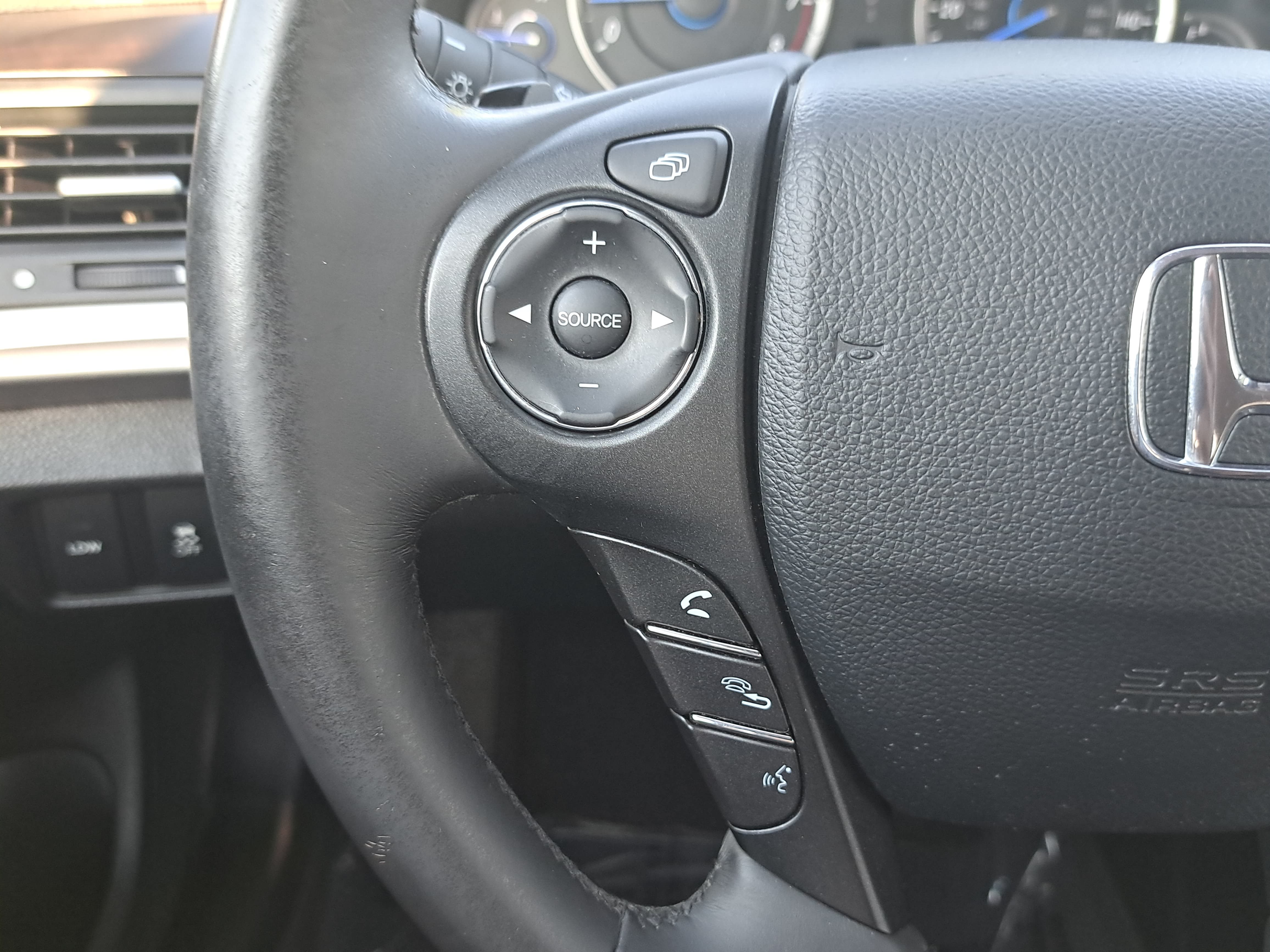 Used 2014 Honda Crosstour EX-L image 16