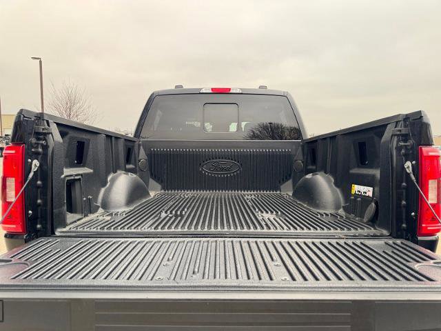 Certified 2022 Ford F150 XLT w/ Equipment Group 302A High image 17
