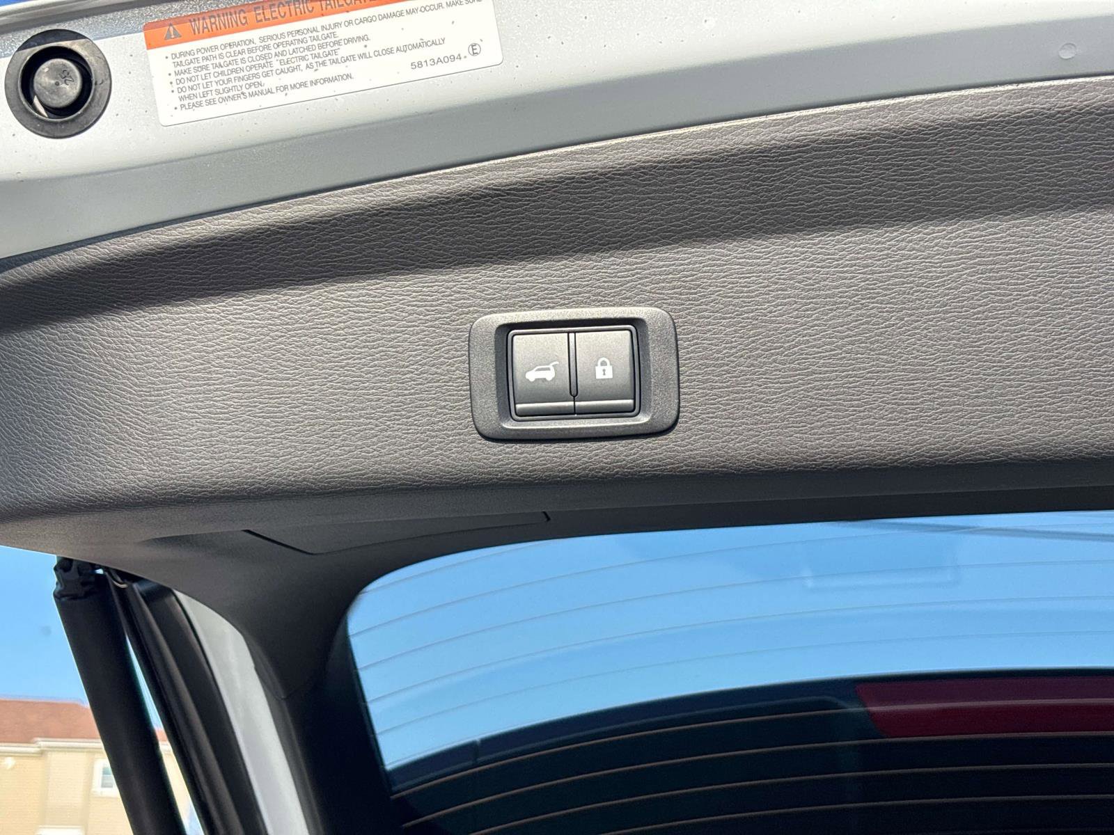 New 2026 Mitsubishi Outlander SE image 5