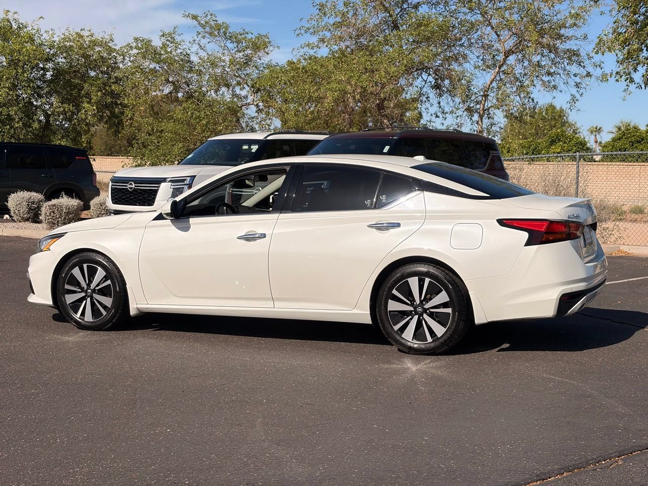 Used 2019 Nissan Altima 2.5 SL FWD image 4