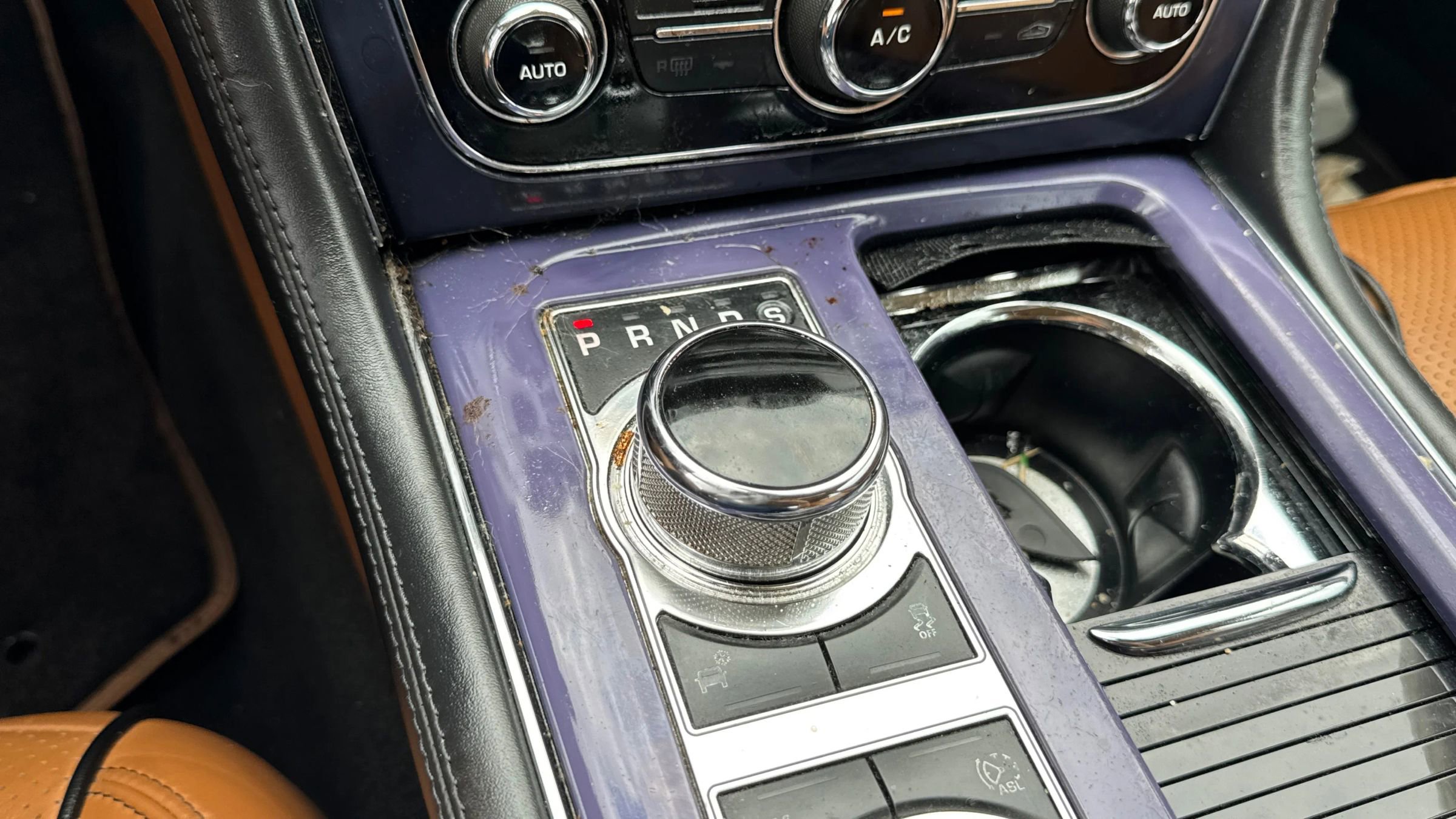 Used 2011 Jaguar XJ Supercharged image 28