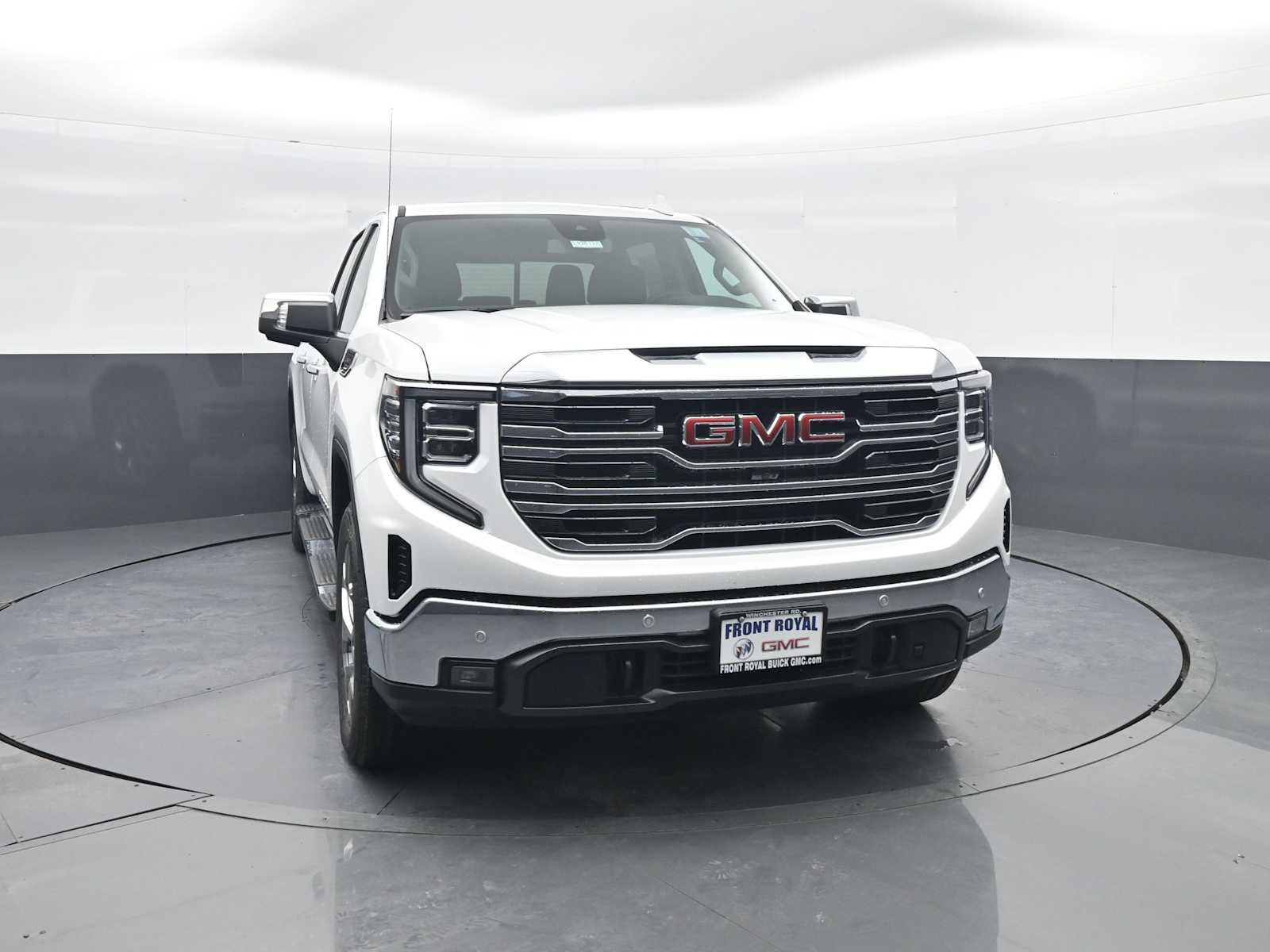 New 2026 GMC Sierra 1500 SLT w/ SLT Premium Plus Package AWD/4WD image 2