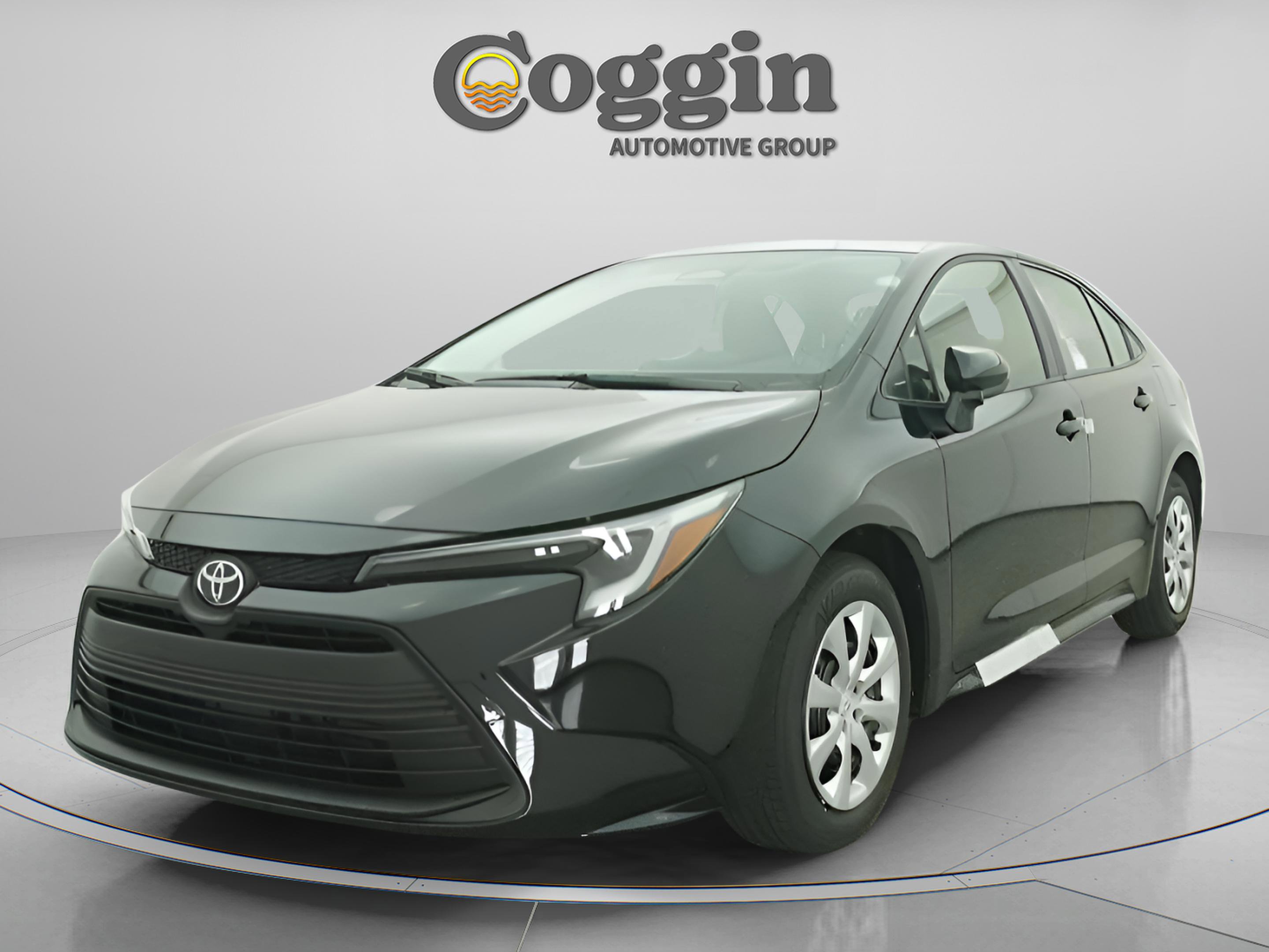 New 2026 Toyota Corolla LE image 2