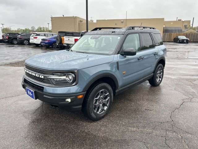 Used 2024 Ford Bronco Sport Badlands AWD/4WD image 2