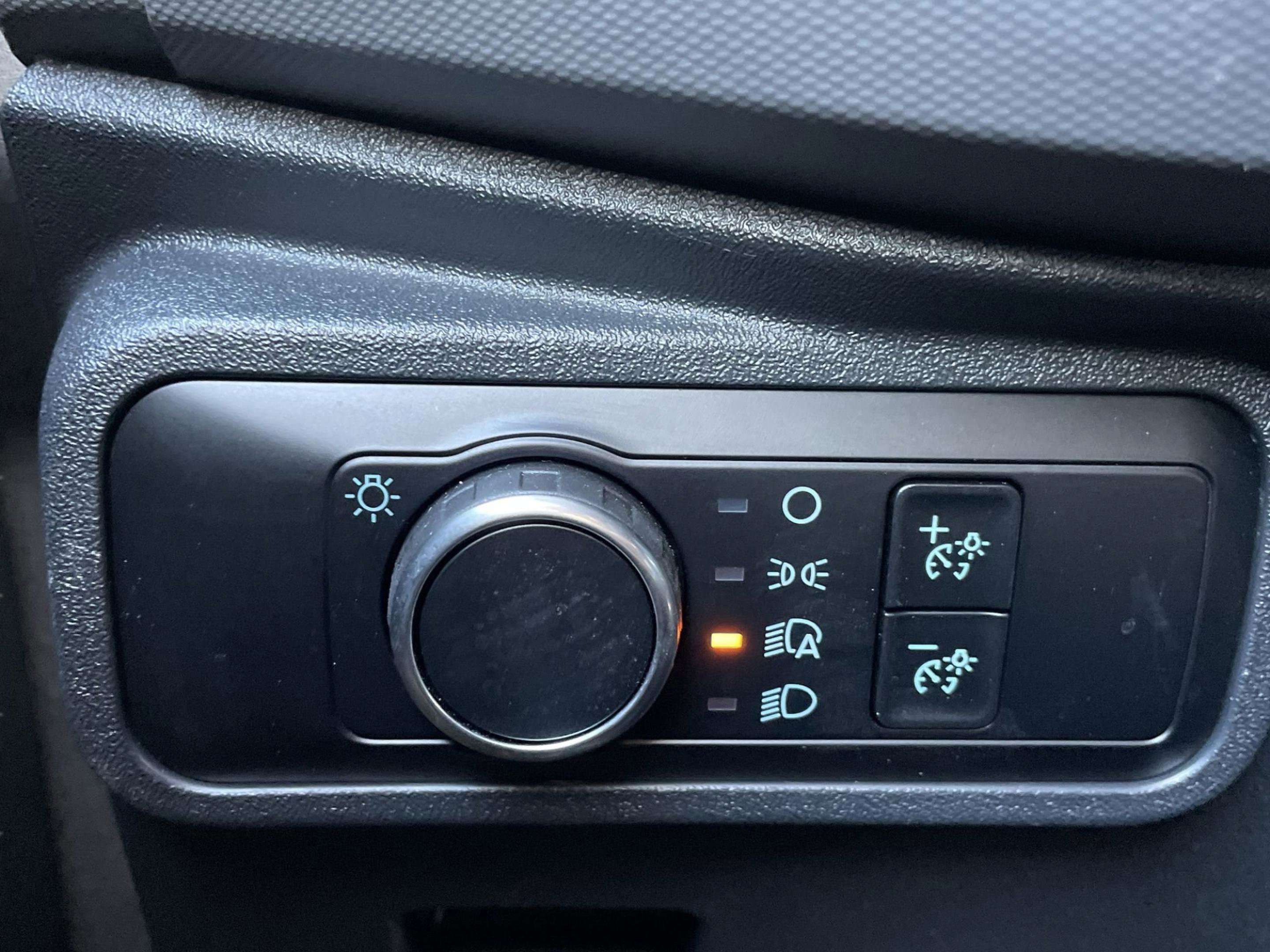 Used 2024 Ford Bronco Everglades image 17