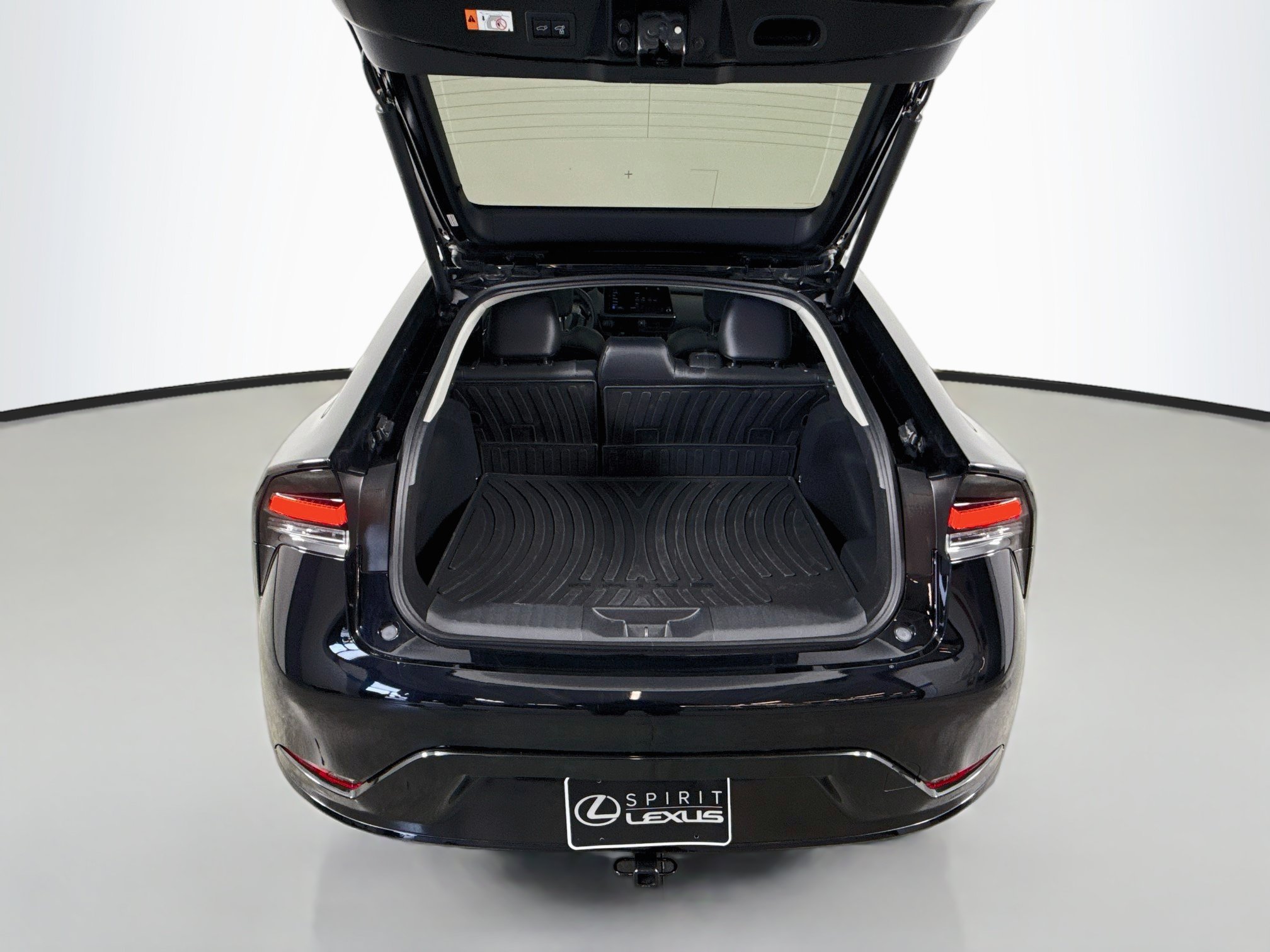 Used 2024 Toyota Prius Limited w/ Limited Premium Package FWD image 24