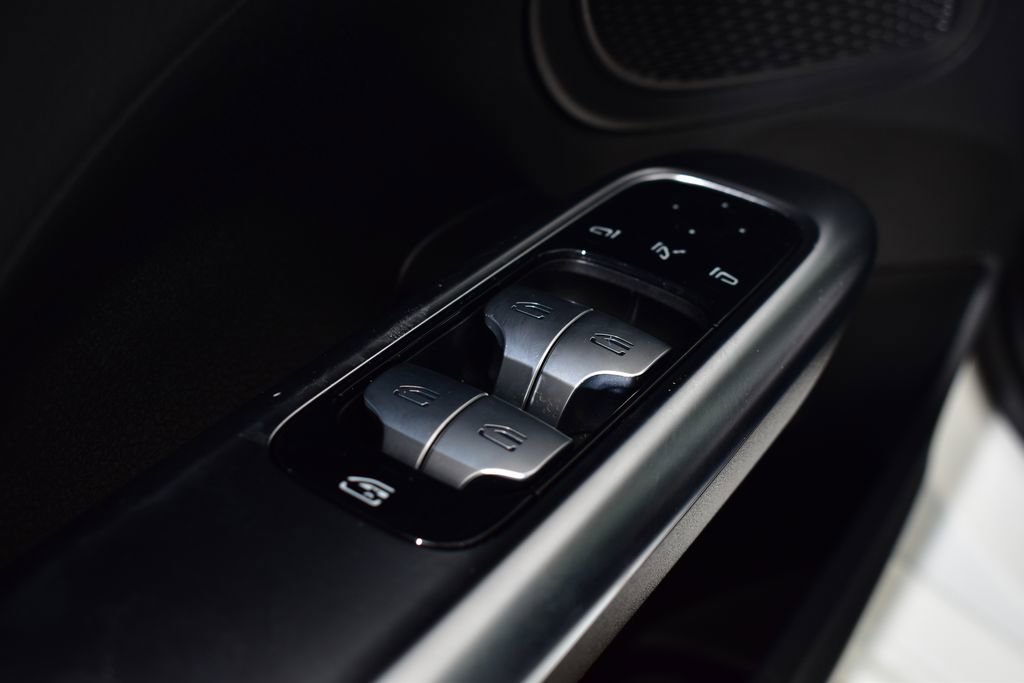 Certified 2023 Mercedes-Benz C 300 4MATIC Sedan image 13