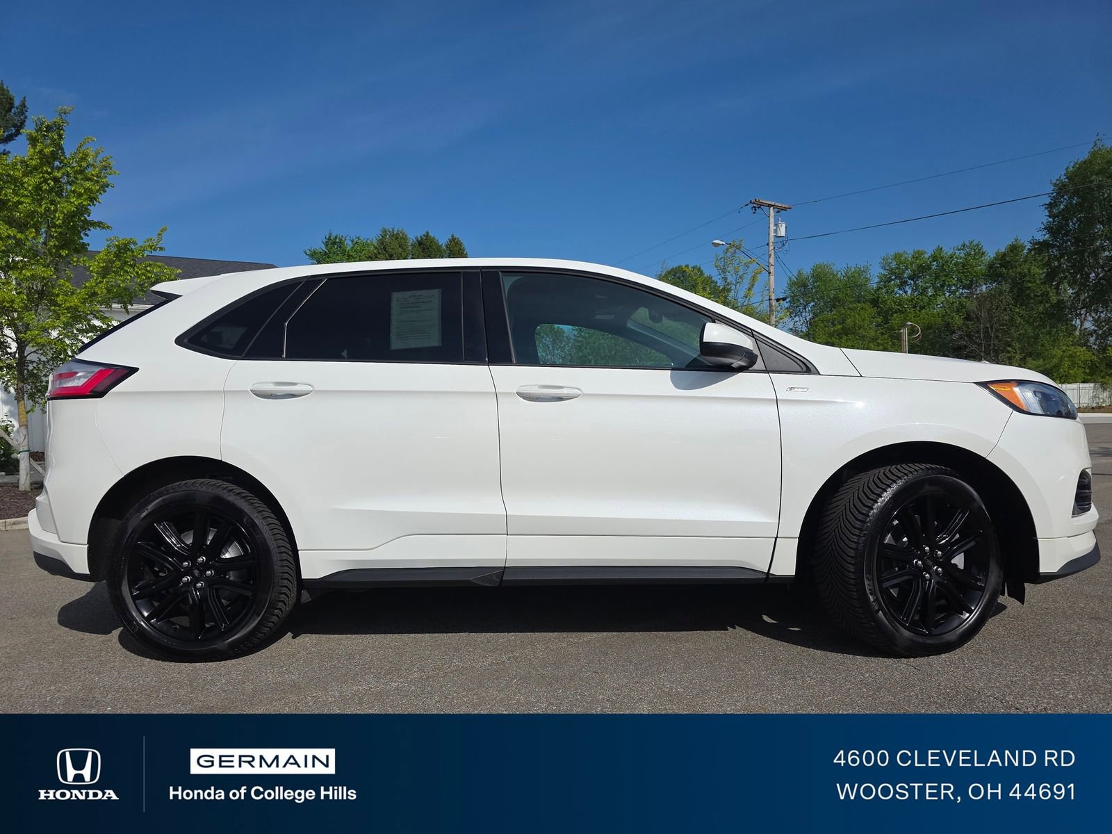 Used 2021 Ford Edge ST-Line w/ Class II Trailer Tow Package AWD/4WD image 21