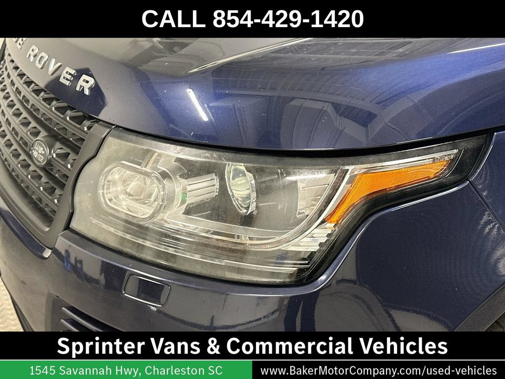 Used 2017 Land Rover Range Rover Supercharged AWD/4WD image 32