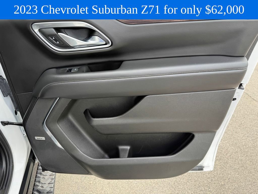 Used 2023 Chevrolet Suburban Z71 w/ Z71 Off-Road Package AWD/4WD image 13