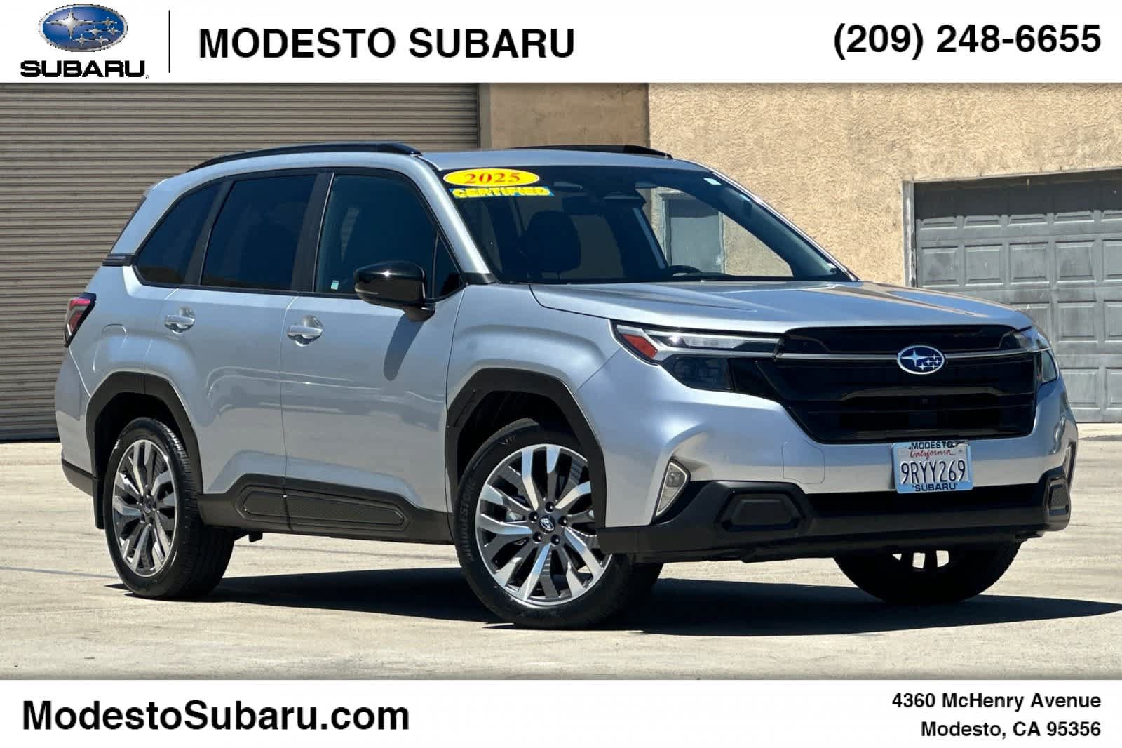 Used 2025 Subaru Forester Touring w/ Popular Package - Touring AWD/4WD image 1