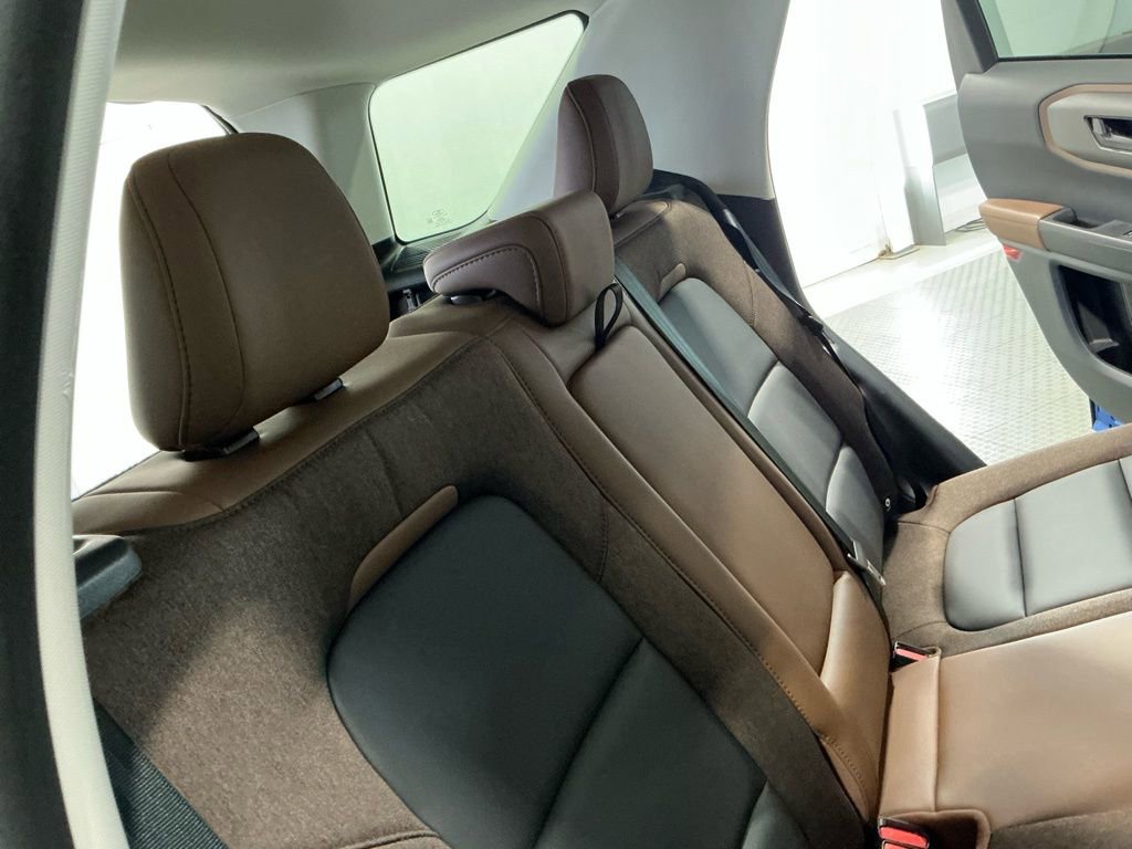 Used 2025 Ford Bronco Sport Outer Banks w/ Outer Banks Tech Package+ image 28