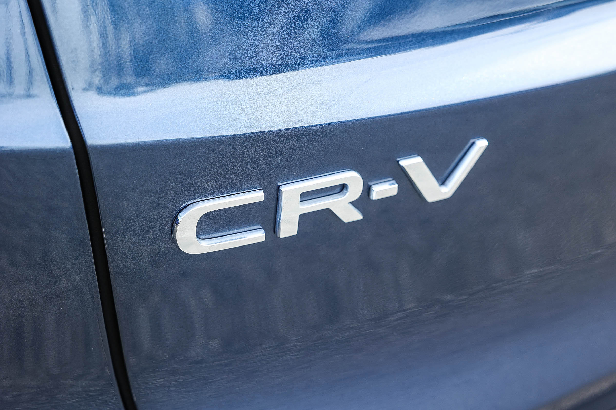 Used 2025 Honda CR-V EX-L image 9