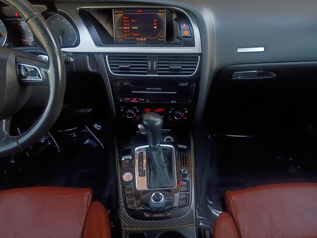 Used 2012 Audi S5 Prestige image 3