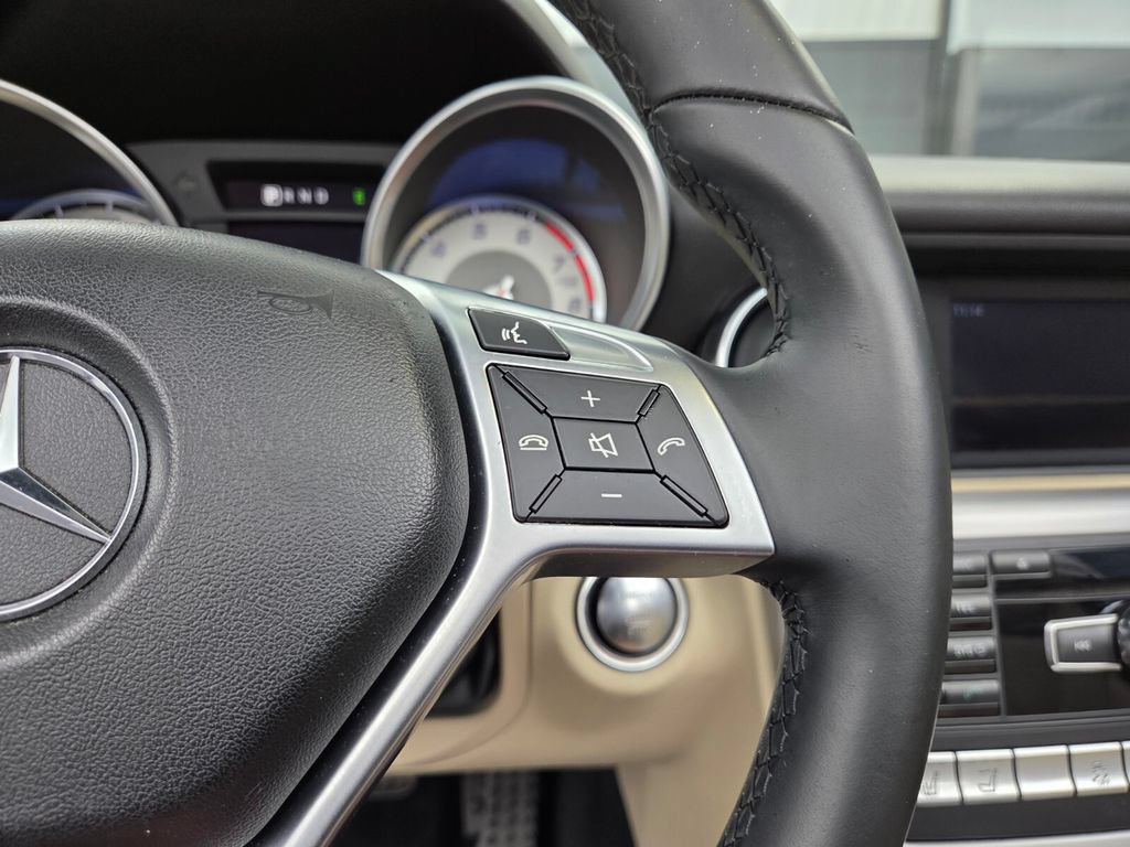Used 2016 Mercedes-Benz SLK 300 image 28