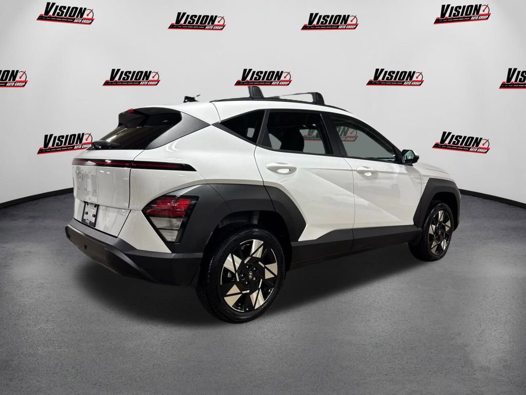 Used 2024 Hyundai Kona SEL w/ Convenience Package image 5
