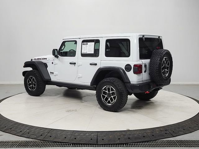 Used 2025 Jeep Wrangler Unlimited Rubicon AWD/4WD image 5