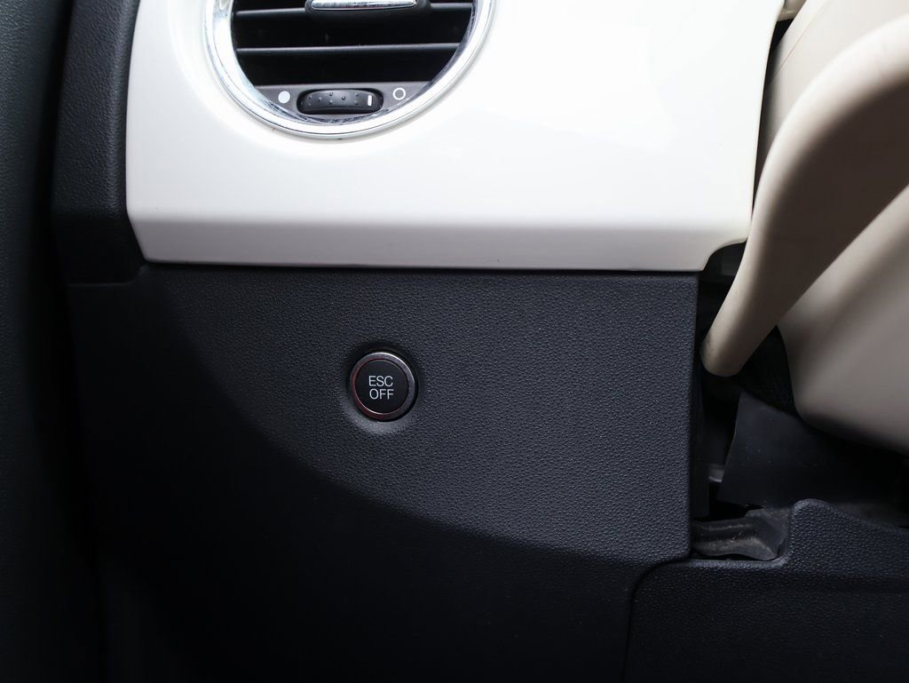 Used 2013 FIAT 500 Lounge w/ Luxury Leather Pkg image 26