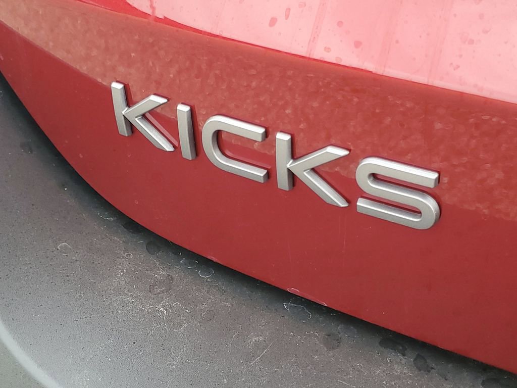 New 2026 Nissan Kicks SV image 6