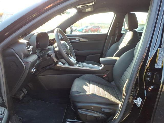Certified 2024 Dodge Hornet GT w/ Cold Weather Group AWD/4WD image 13