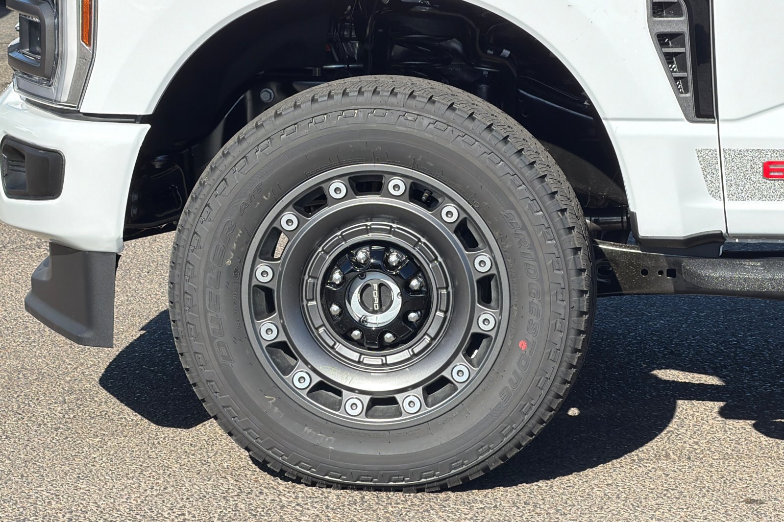 New 2027 Ford F250 XLT w/ XLT Premium Package AWD/4WD image 25
