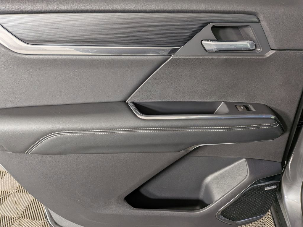 New 2026 GMC Acadia Elevation image 31