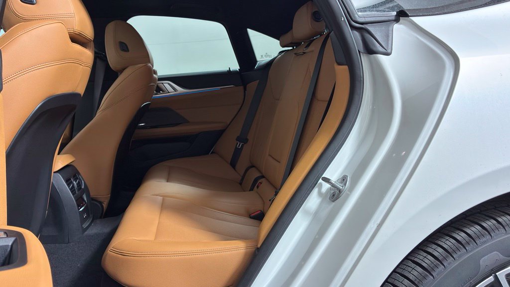 New 2026 BMW i4 eDrive40 w/ M Sport Package RWD image 31