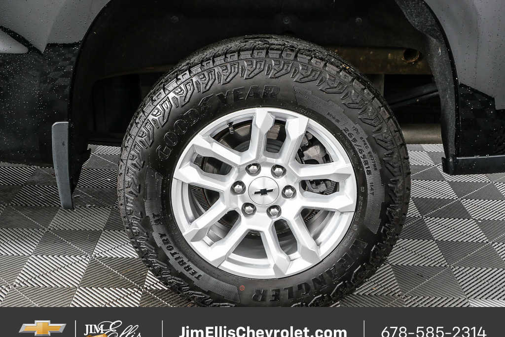 Used 2022 Chevrolet Silverado 1500 RST w/ Convenience Package II AWD/4WD image 35