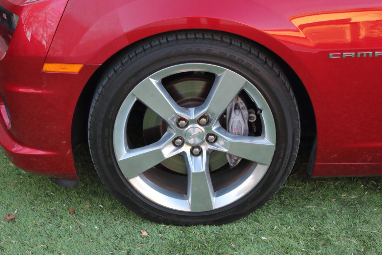 Used 2012 Chevrolet Camaro SS w/ RS Package image 27