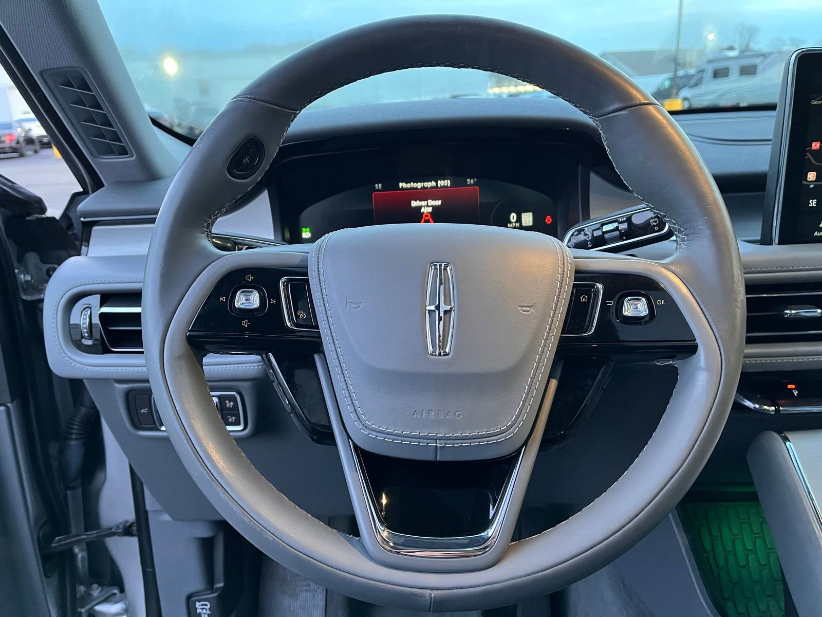 Used 2021 Lincoln Aviator Reserve w/ Equipment Group 201A image 32