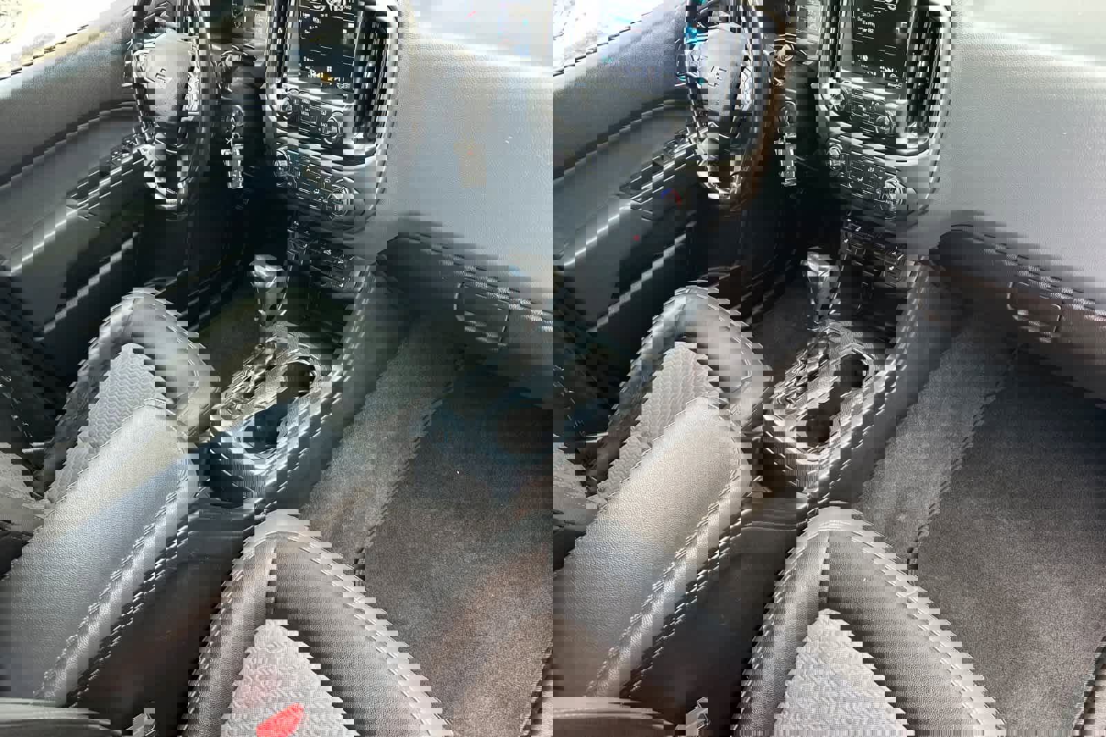 Used 2018 Chevrolet Colorado Z71 image 17