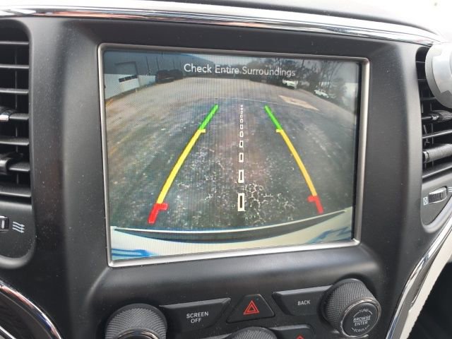 Used 2017 Jeep Grand Cherokee Summit AWD/4WD image 10