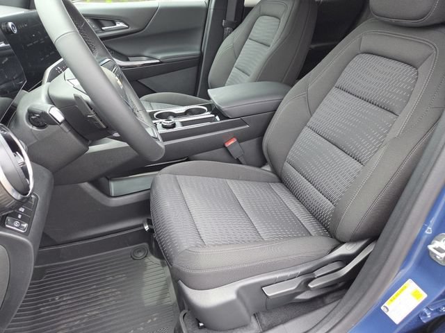 New 2026 Chevrolet Equinox LT w/ Safety and Technology Package AWD/4WD image 32
