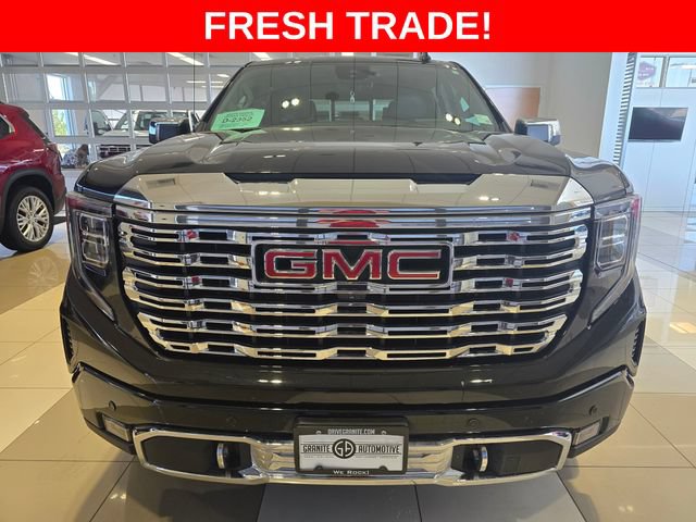 Used 2023 GMC Sierra 1500 Denali w/ Denali Reserve Package AWD/4WD image 8