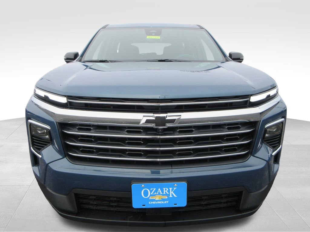 New 2026 Chevrolet Traverse LT w/ Sun and Wheel Package image 8