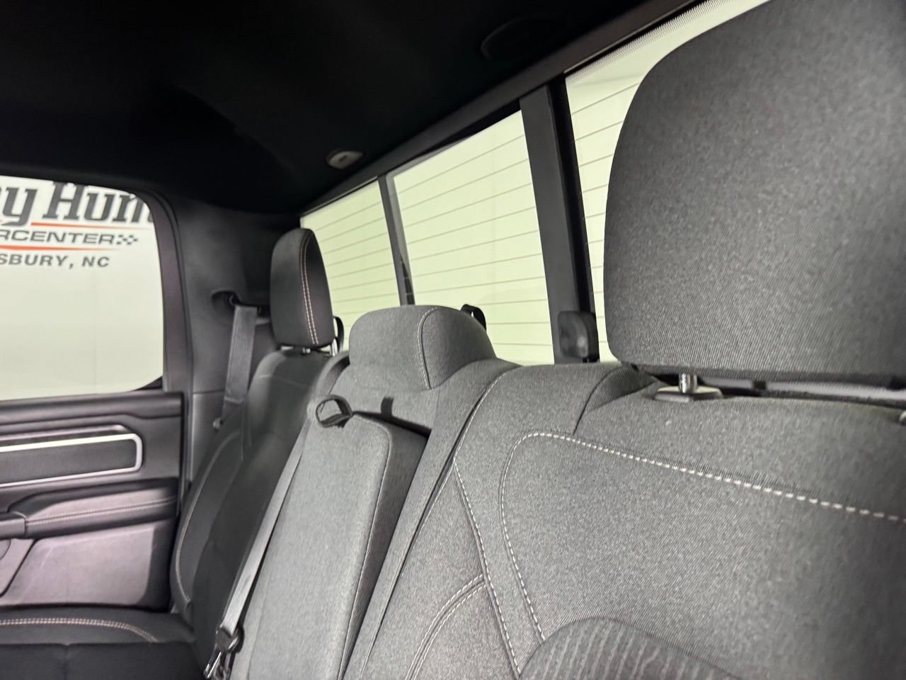 Used 2022 RAM 1500 Big Horn AWD/4WD image 32