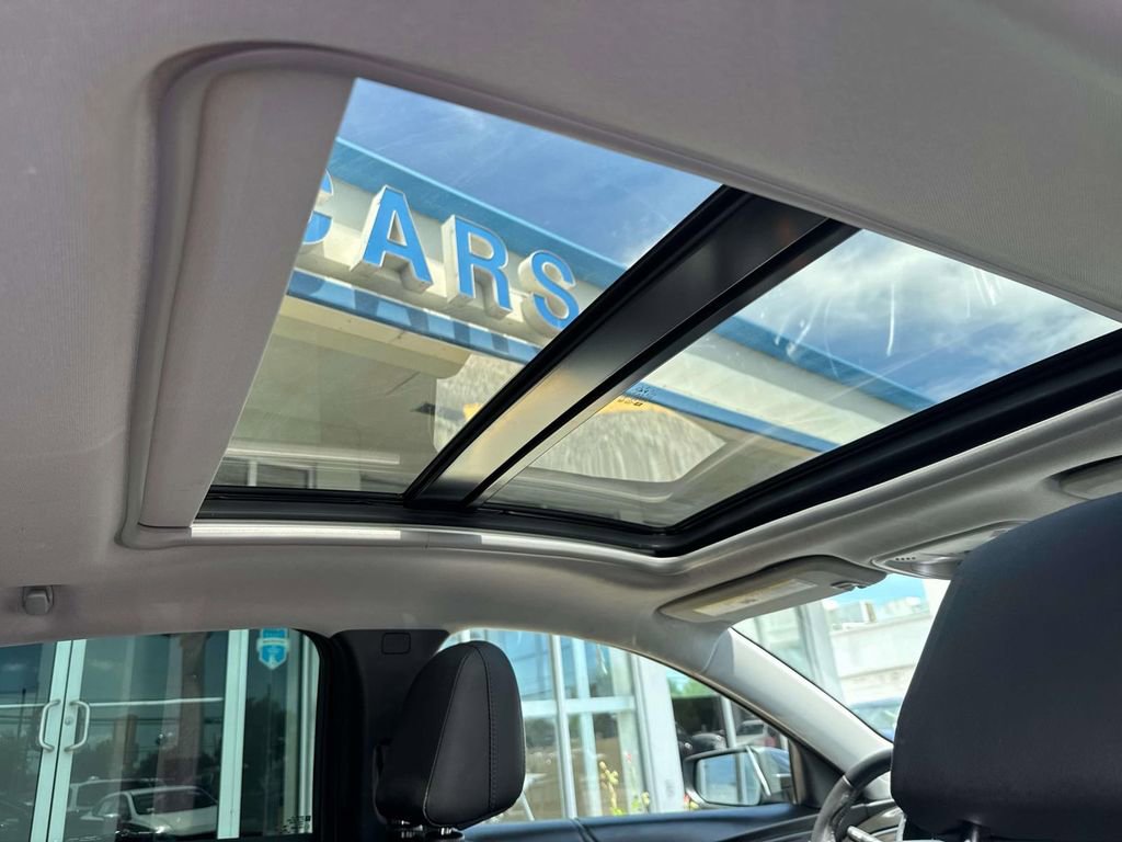 Used 2021 Chevrolet Malibu Premier image 11