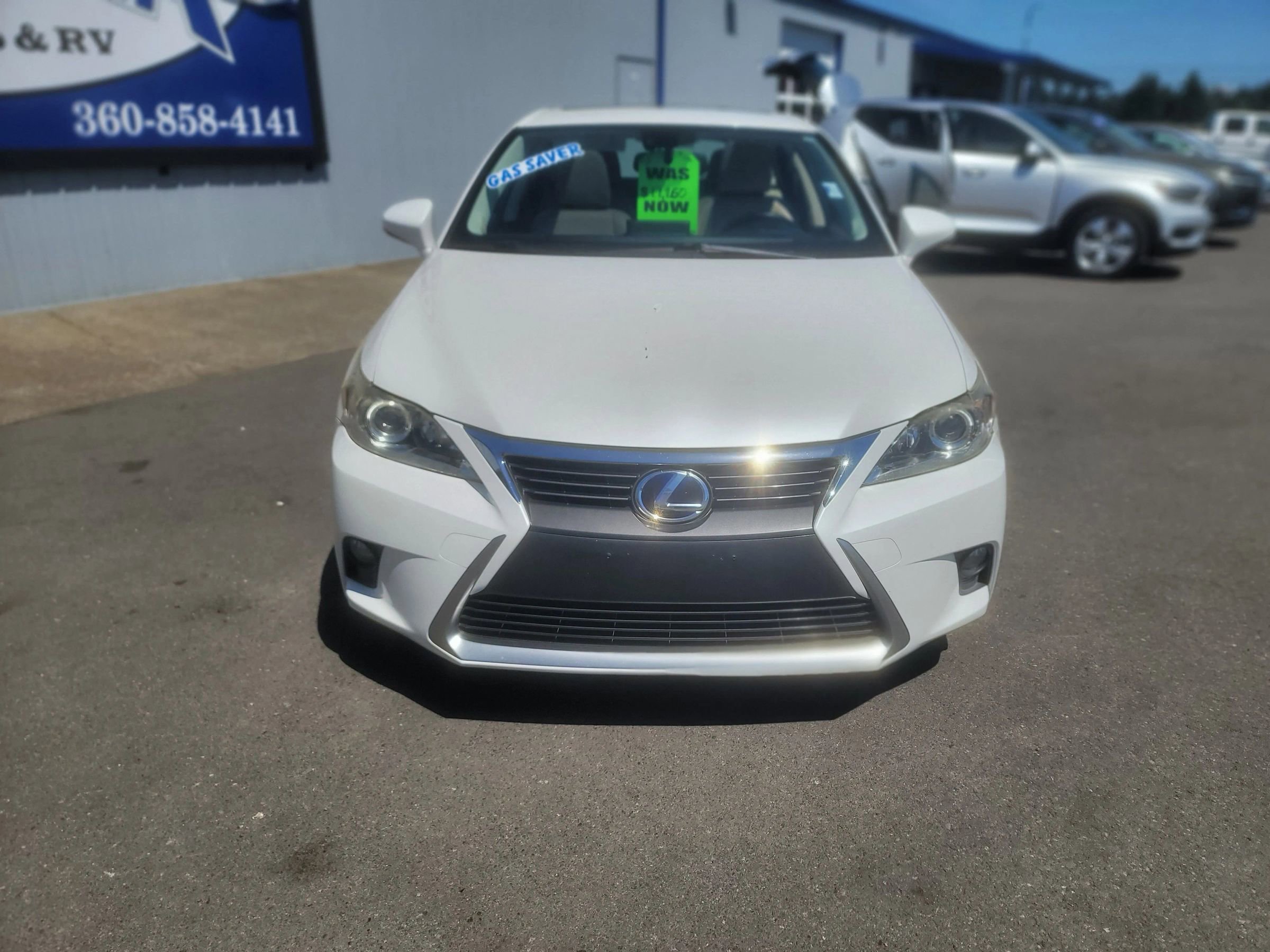 Used 2014 Lexus CT 200h FWD image 10