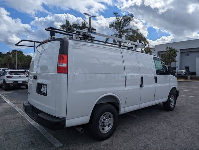 New 2025 Chevrolet Express 2500 w/ Driver Convenience Package image 10