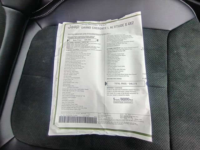 Used 2025 Jeep Grand Cherokee L Altitude RWD image 55