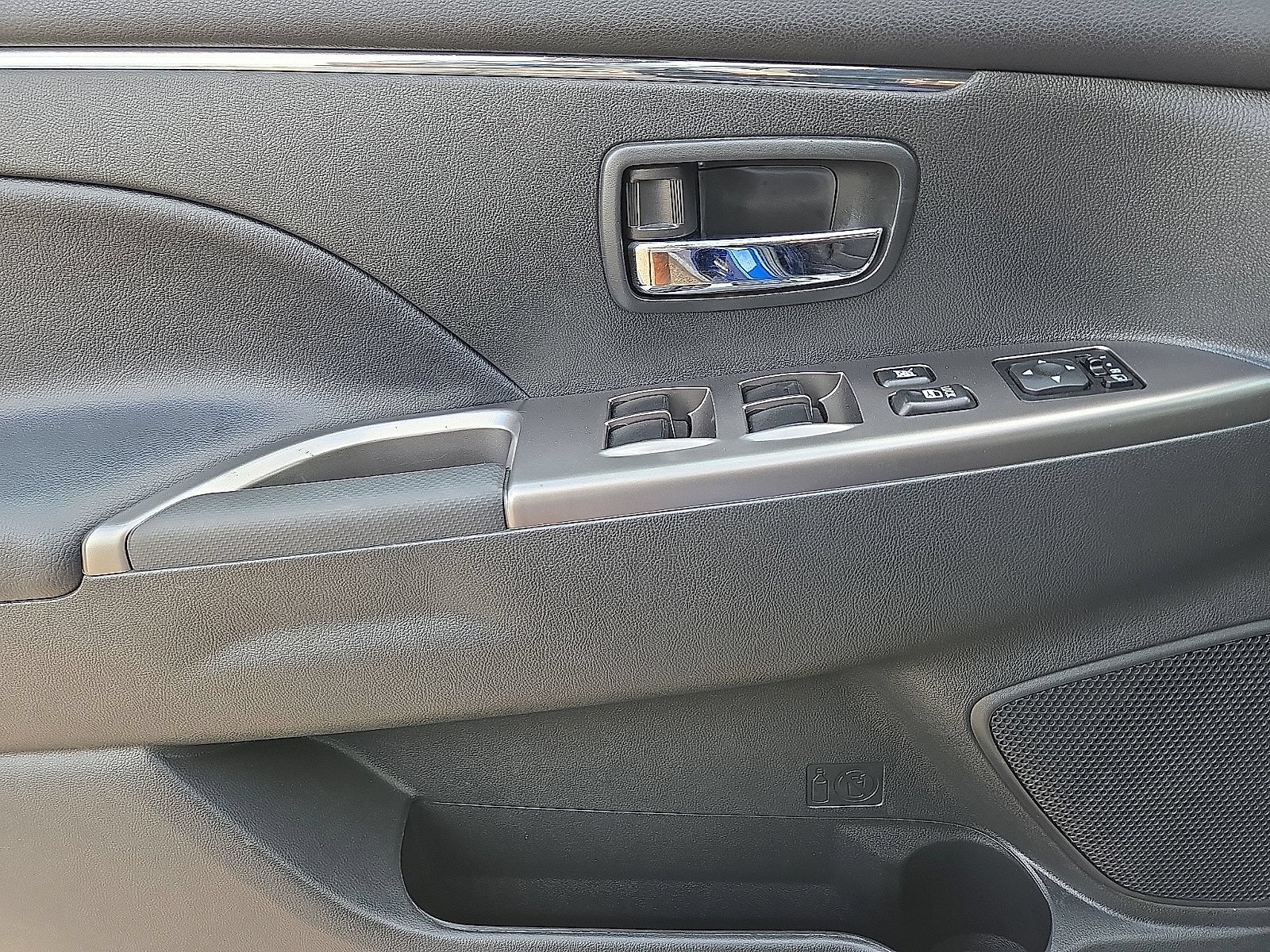 Used 2026 Mitsubishi Outlander Sport ES AWD/4WD image 21