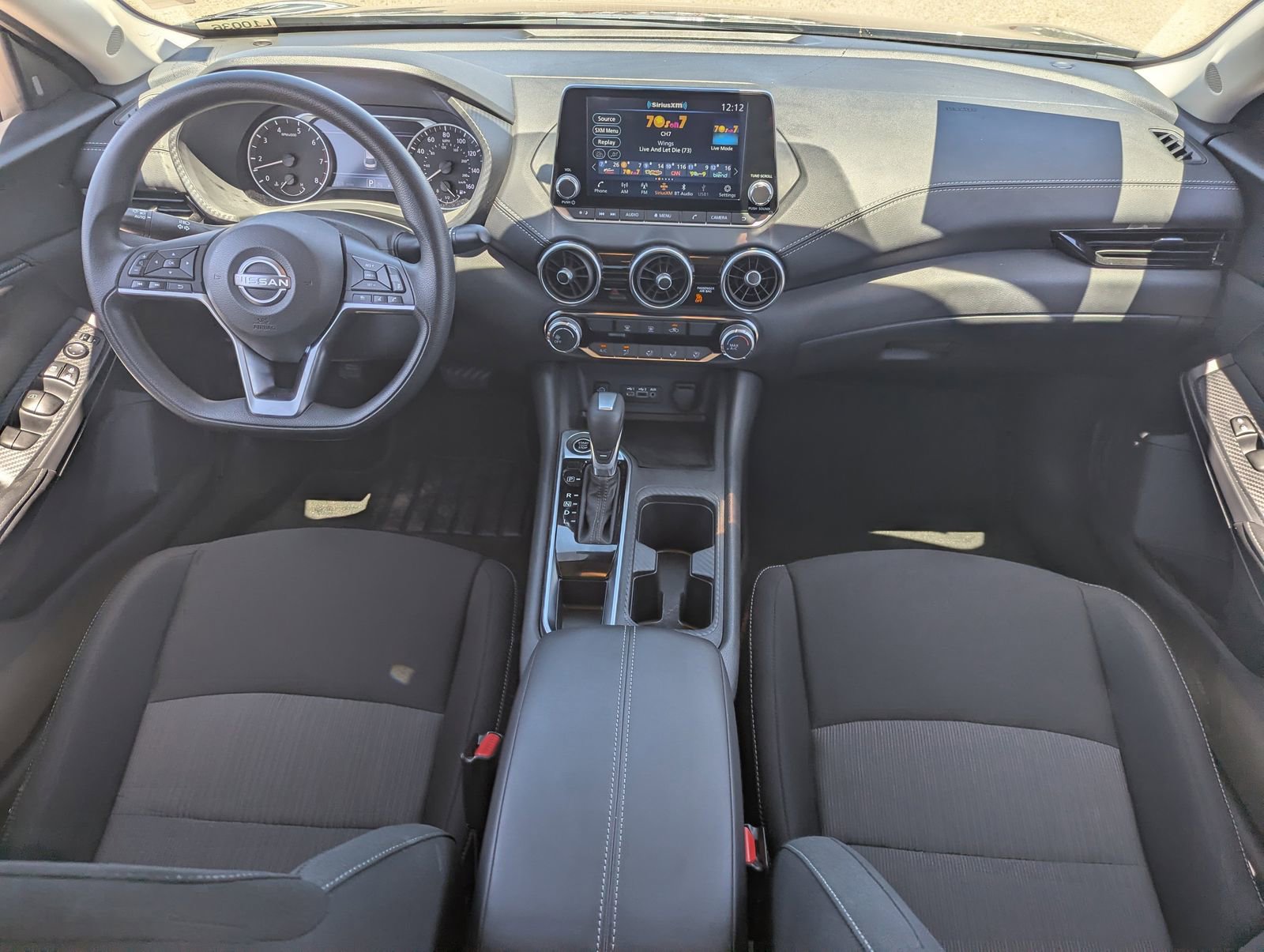 Used 2025 Nissan Sentra SV FWD image 14